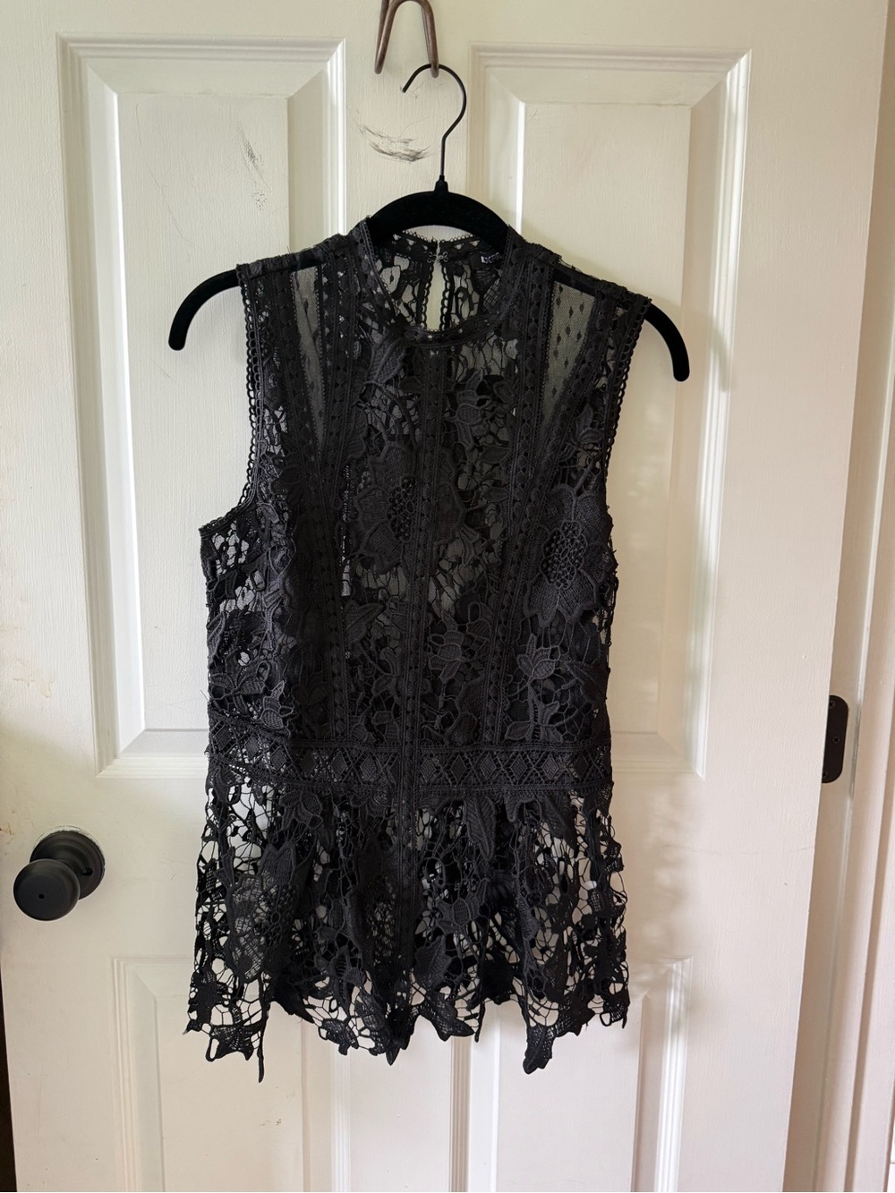 Black Sleeveless Lace Camisole